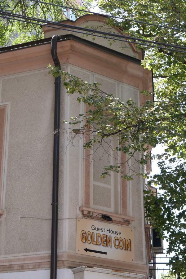 Guest House Golden Coin Nis Exterior photo