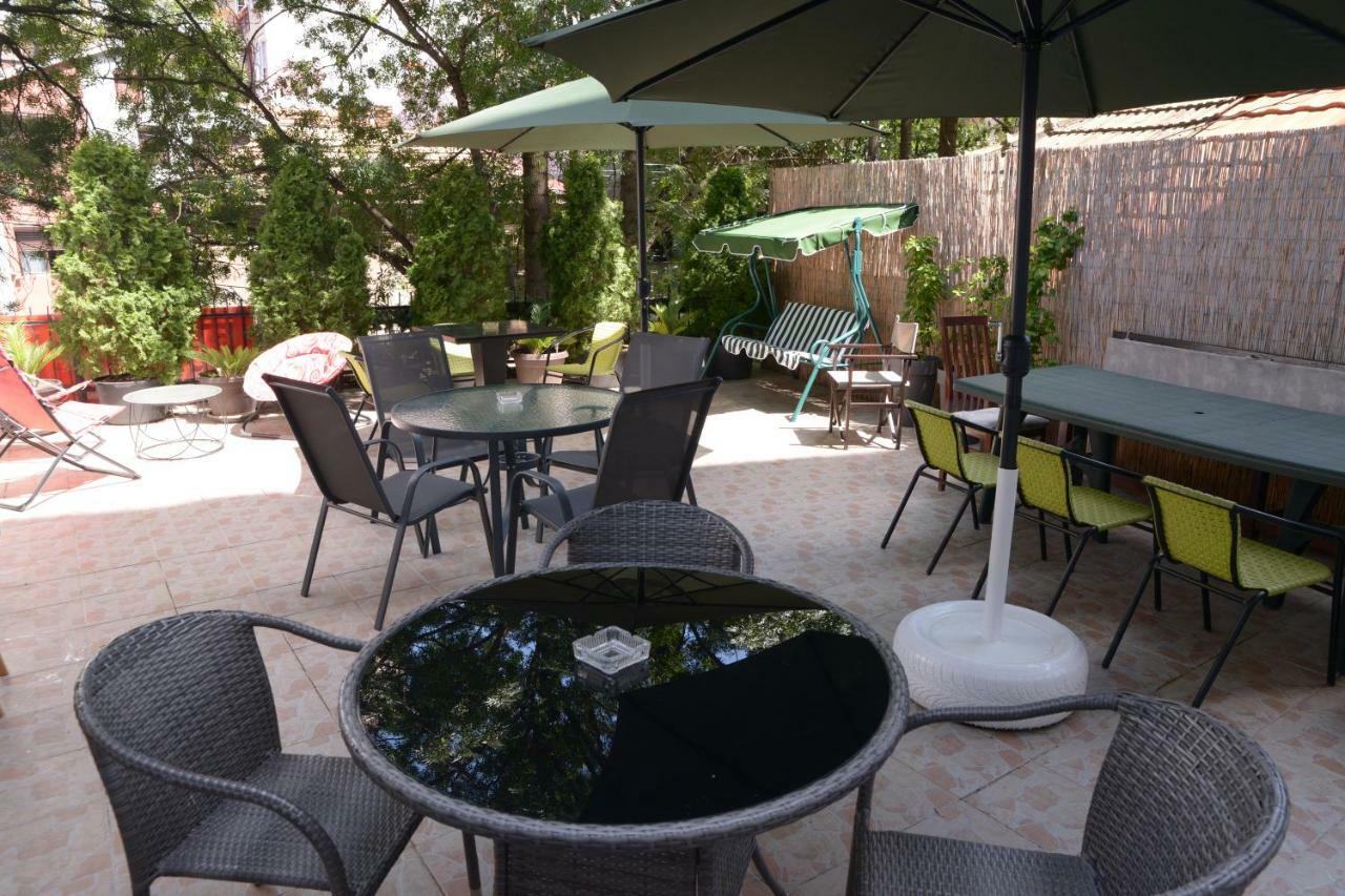 Guest House Golden Coin Nis Exterior photo